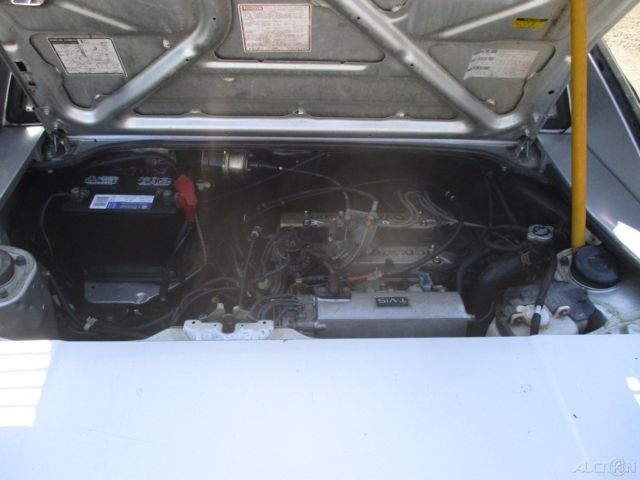 1987 Toyota MR2 GT Coupe 2-Door - photo 10