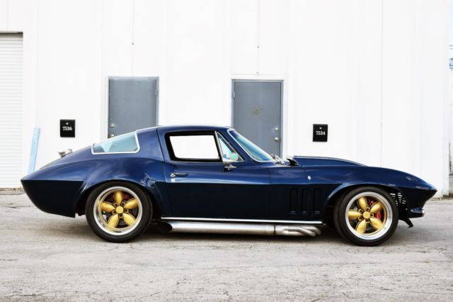 1965 Chevrolet Corvette C2 Stingray Outlaw - photo 4