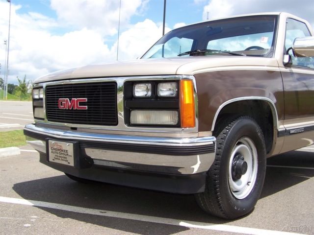 1988 GMC Sierra 2500 1-OWNER 78K SLE FUEL INJ 5.7L 350 V8 TU-TONE CLEAN ORG TRUCK - photo 11