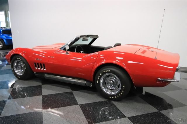 1969 Chevrolet Corvette Stingray Convertible - photo 8