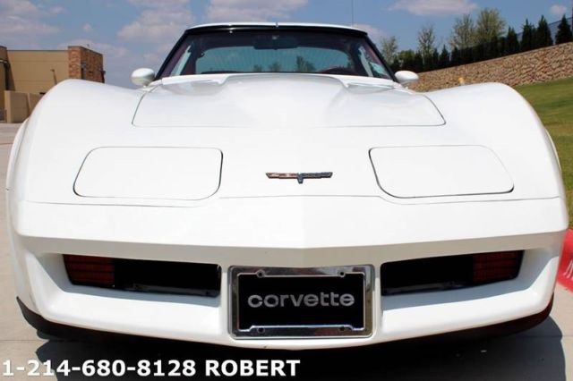 1980 Chevrolet Corvette L-82 V8 350 Engine C3 T-TOPS - photo 13