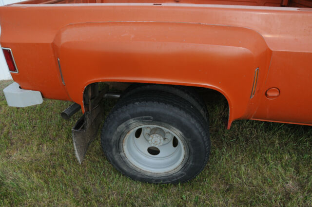 1976 Chevrolet C/K Pickup 3500 Scottsdale - photo 12