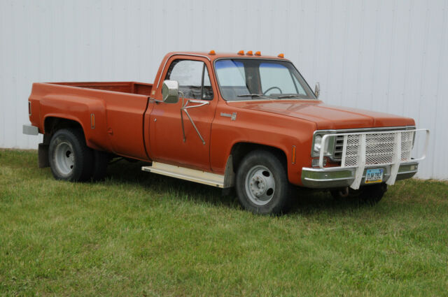 1976 Chevrolet C/K Pickup 3500 Scottsdale - photo 2