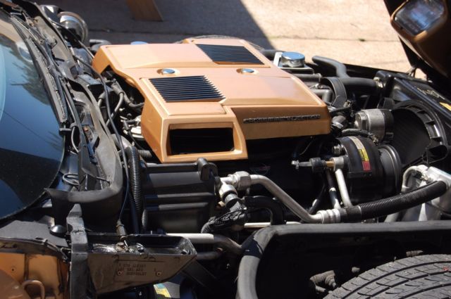 1984 Chevrolet Corvette - photo 10