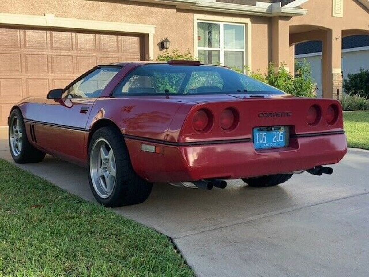 1986 Chevrolet Corvette - photo 2