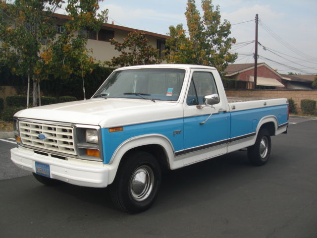 CA 1982 Ford F100 pick up 6 cyl, 5spd,Run & LQQk Nice,Handle well,Real Classic 1982 Ford F-100