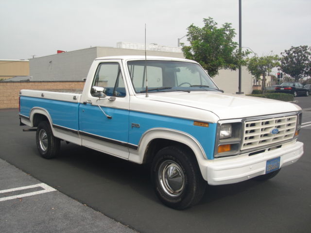 1982 Ford F-100 - photo 2