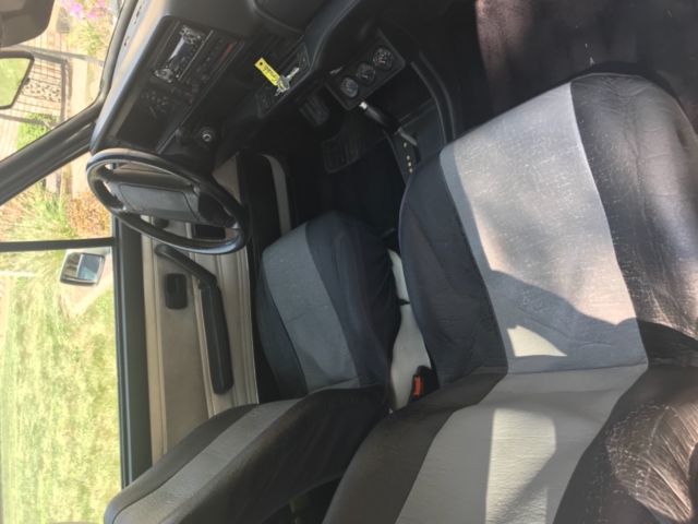 1990 Volkswagen Cabriolet - photo 3