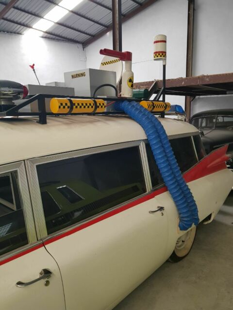 1960 Cadillac Fleetwood miller meteor ambulance hearse - photo 3