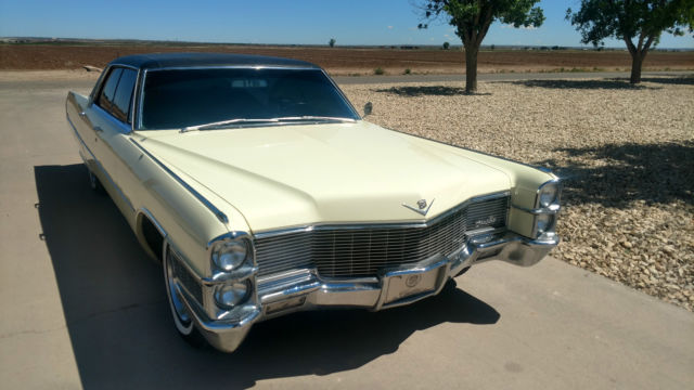 1965 Cadillac DeVille sedan - photo 4