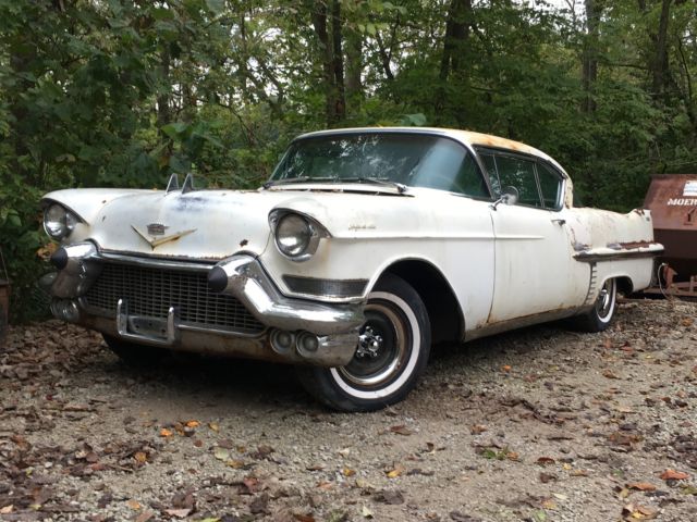 1957 Cadillac DeVille Hardtop