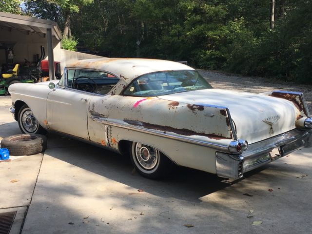 1957 Cadillac DeVille Hardtop - photo 4