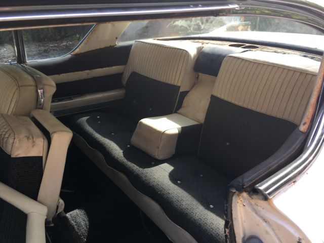 1957 Cadillac DeVille Hardtop - photo 5