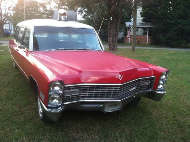 1967 Cadillac Hearse/Ambulance Combination - photo 3