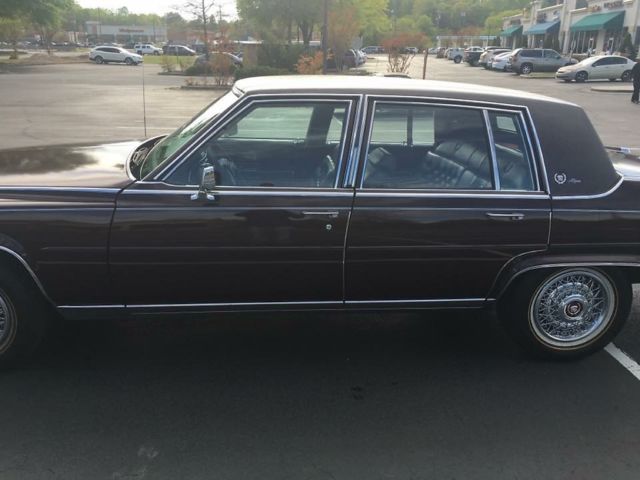 1987 Cadillac Brougham - photo 3