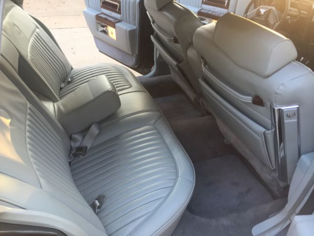 1987 Cadillac Brougham - photo 13