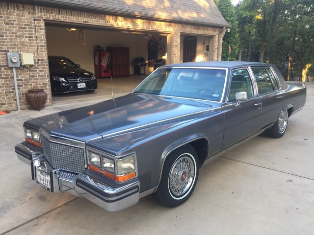 1987 Cadillac Brougham - photo 3