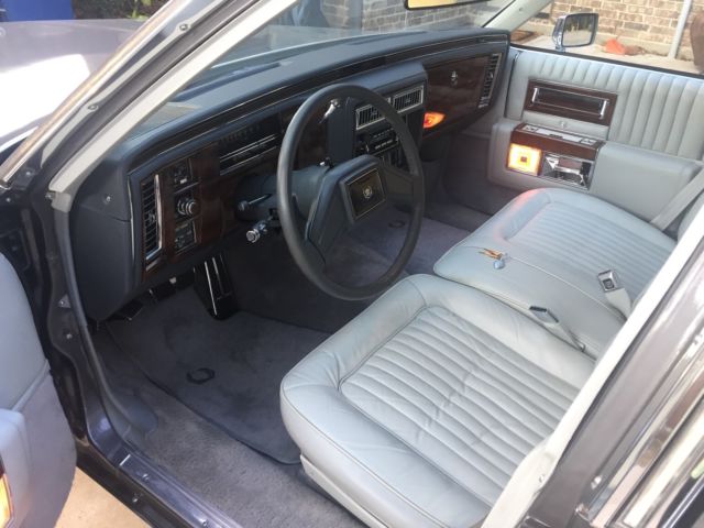 1987 Cadillac Brougham - photo 9