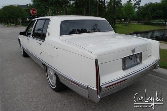 1993 Cadillac Fleetwood - photo 3