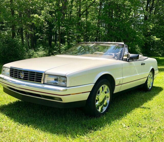 1991 Cadillac Allante Convertible - photo 3
