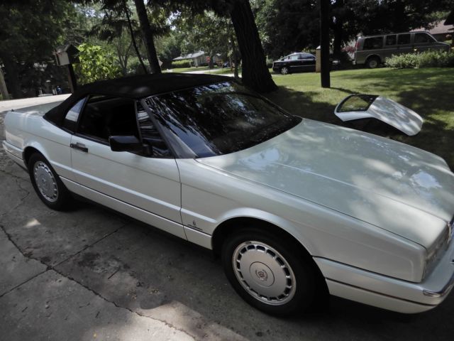 Cadillac Allante convertible 1991 4.5 liter V8 SPFI 69,000 miles clear title 1991 Cadillac Allante