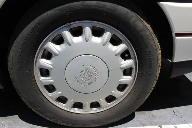 1993 Cadillac Allante PININFARINA - photo 10
