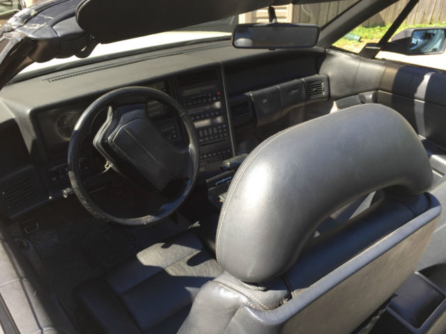 1990 Cadillac Allante Base Convertible 2-Door - photo 4