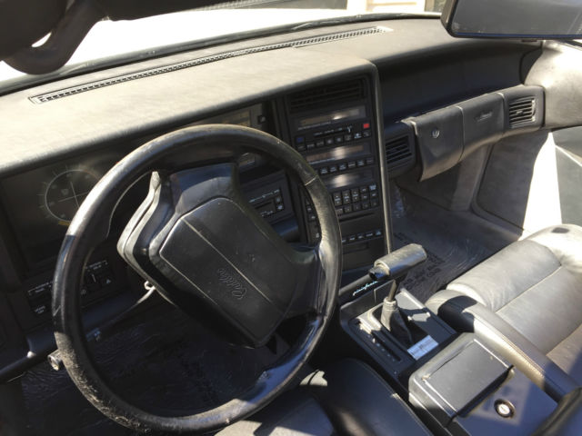1990 Cadillac Allante Base Convertible 2-Door - photo 6