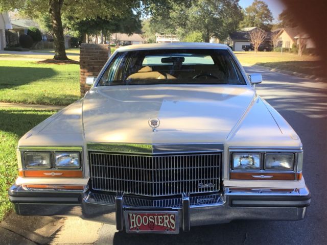 1989 Cadillac Brougham - photo 2