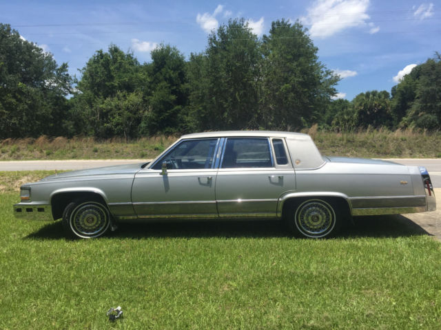 1990 Cadillac Brougham - photo 4