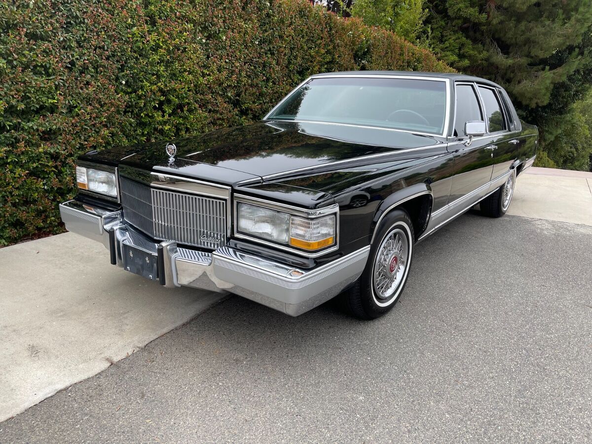 1992 Cadillac Brougham - photo 2