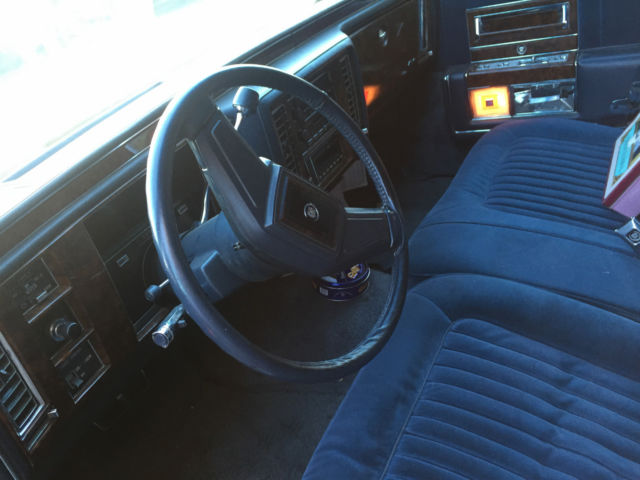 1991 Cadillac Brougham Custom - photo 7