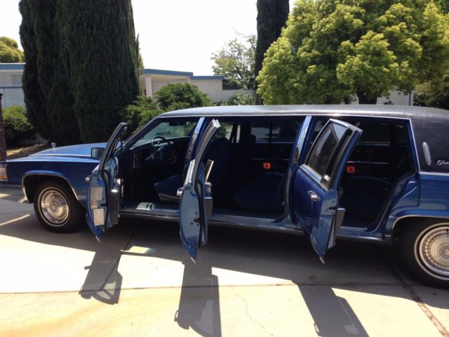 1992 Cadillac Brougham Superior custom limousine conversion - photo 4