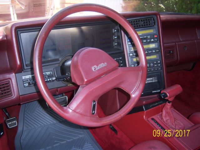 1987 Cadillac Allante convertible - photo 9