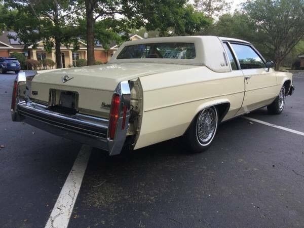 1984 Cadillac DeVille - photo 10