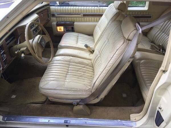 1984 Cadillac DeVille - photo 4