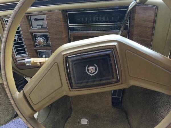 1984 Cadillac DeVille - photo 6