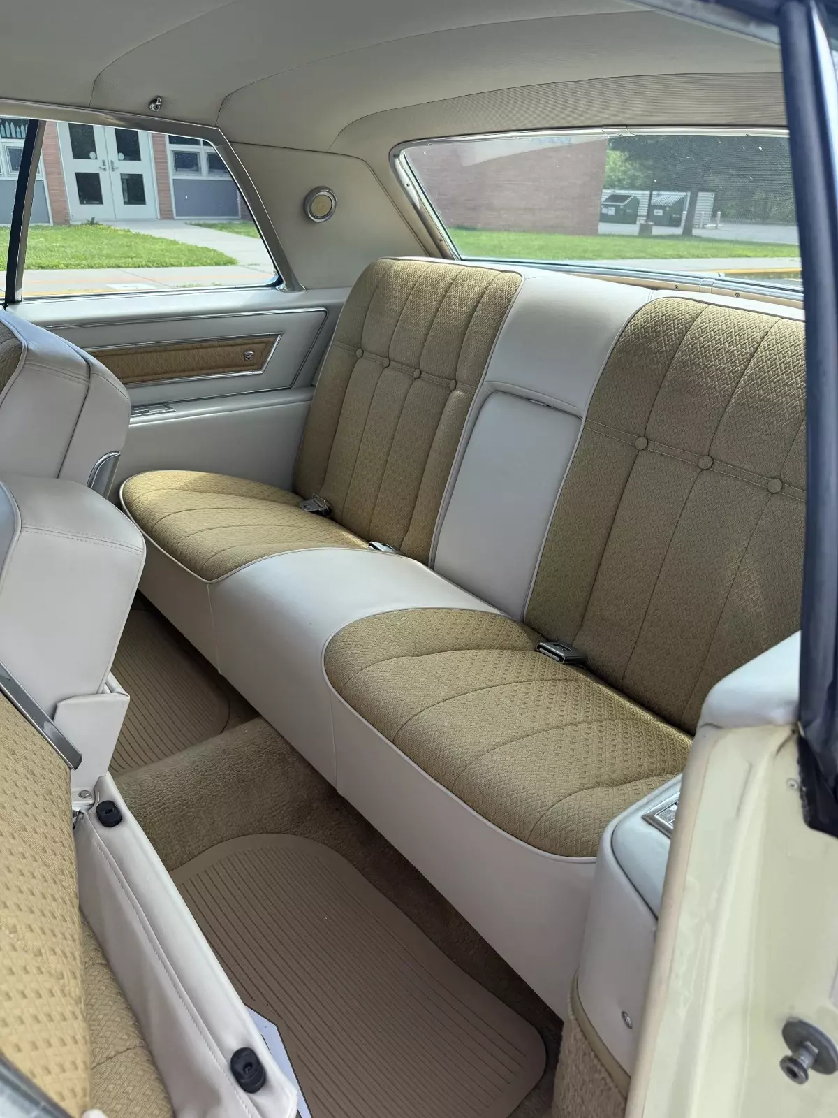 1966 Cadillac DeVille - photo 11
