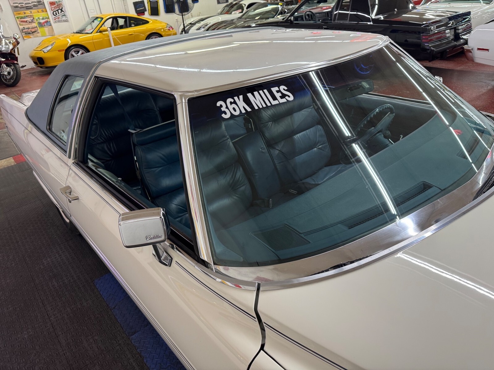 1975 Cadillac DeVille - 36K ORIGINAL MILES - 500 C.I. ENGINE -SEE VIDEO - photo 11