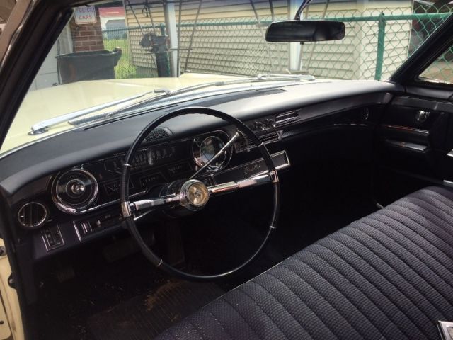 1965 Cadillac DeVille - photo 3
