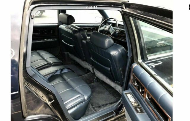 1988 Cadillac DeVille V8 Only 10k Original Miles - photo 4