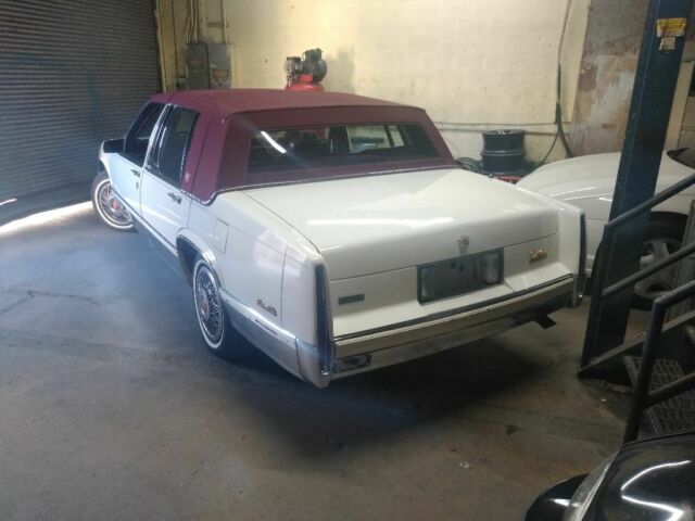 1990 Cadillac DeVille - photo 11