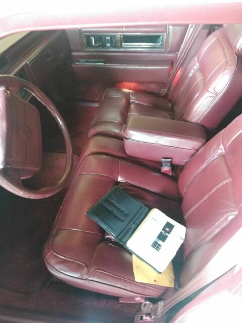 1990 Cadillac DeVille - photo 8