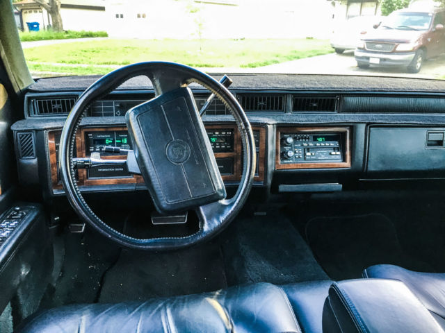 1992 Cadillac DeVille - photo 7