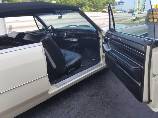 1965 Cadillac DeVille - photo 3