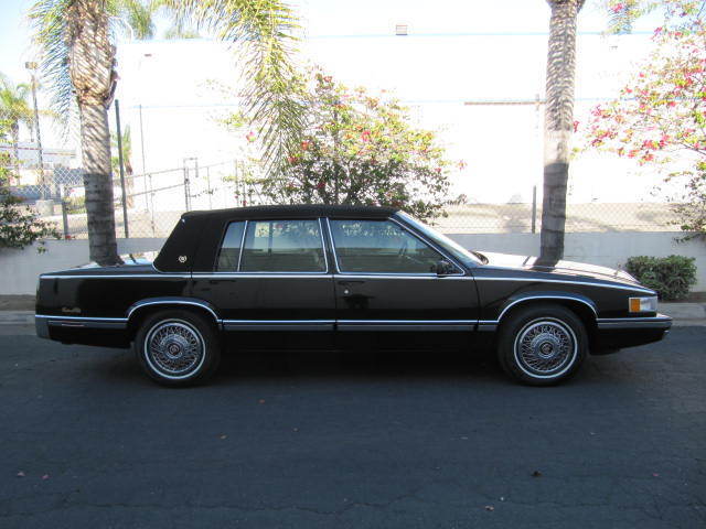 1992 Cadillac DeVille seden - photo 11