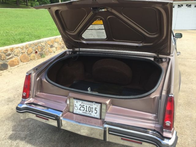 1983 Cadillac Eldorado Biarritz - photo 11