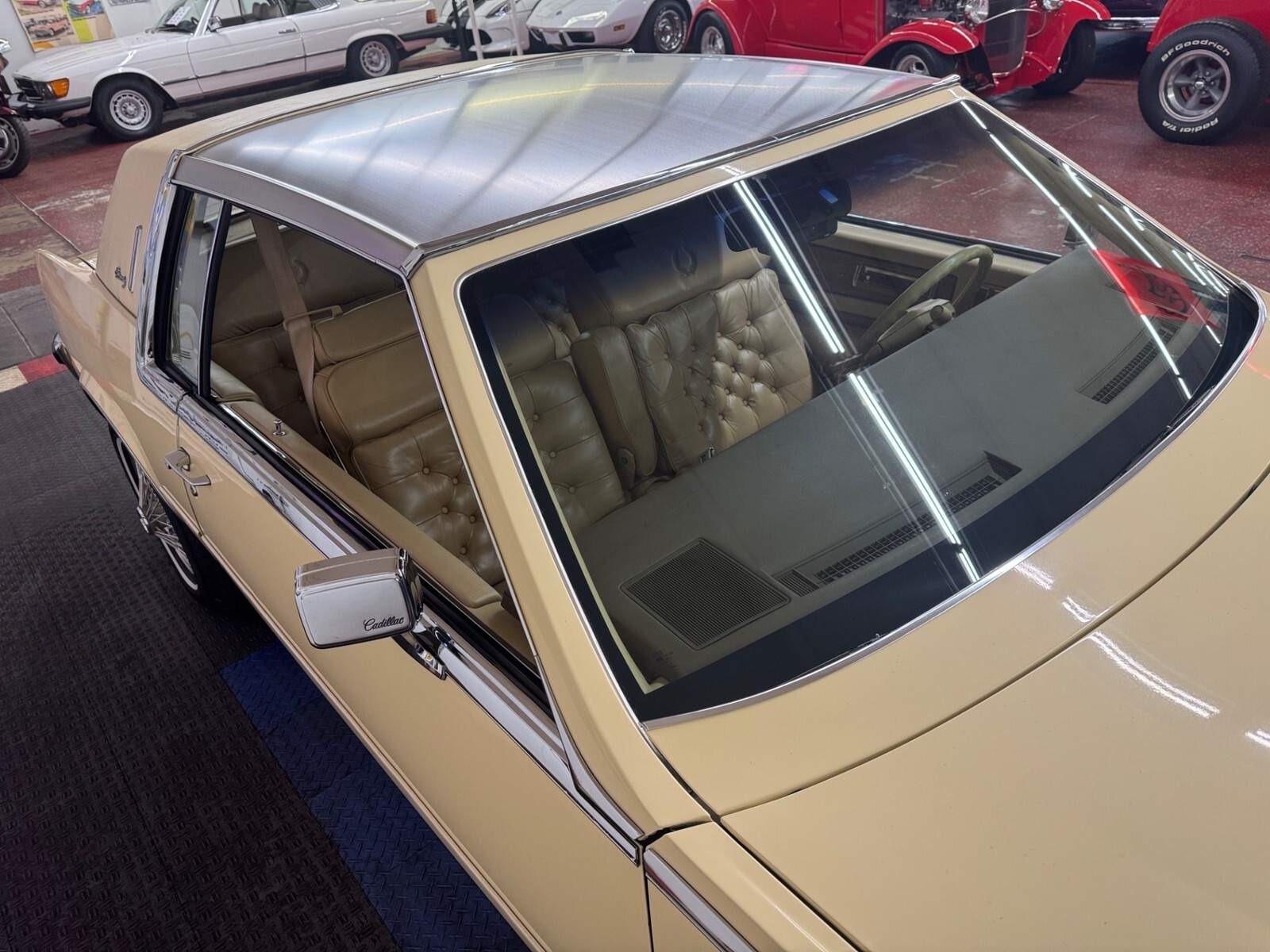1985 Cadillac Eldorado Stainless Roof Low Miles - photo 11