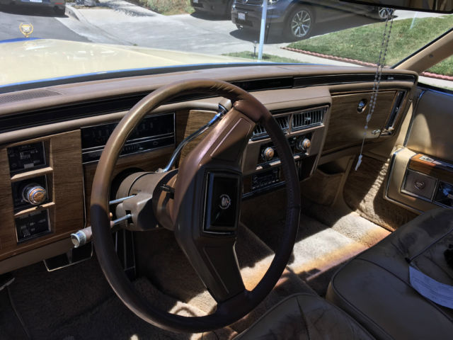 1985 Cadillac Fleetwood DE ELEGANCE - photo 7