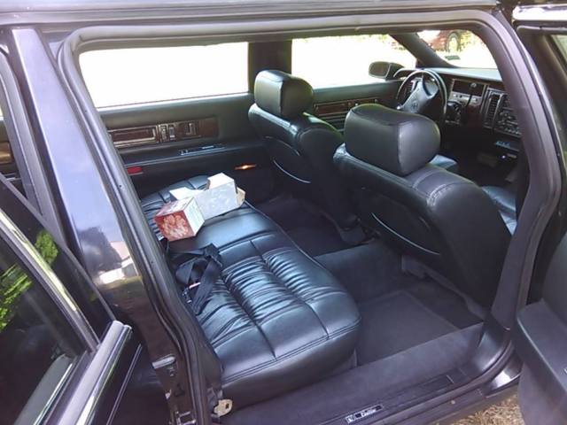 1994 Cadillac Fleetwood - photo 10